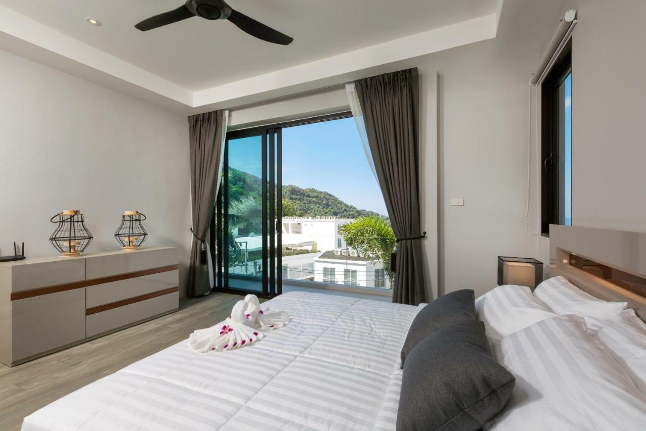 Twin Villas Seaview Kata Экстерьер фото